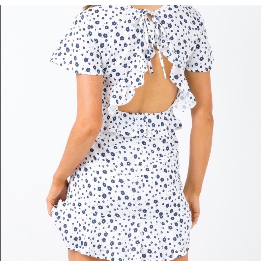 Princess Polly Nate Micro Mini Dress White‎ Floral Size 4 - Picture 3 of 13